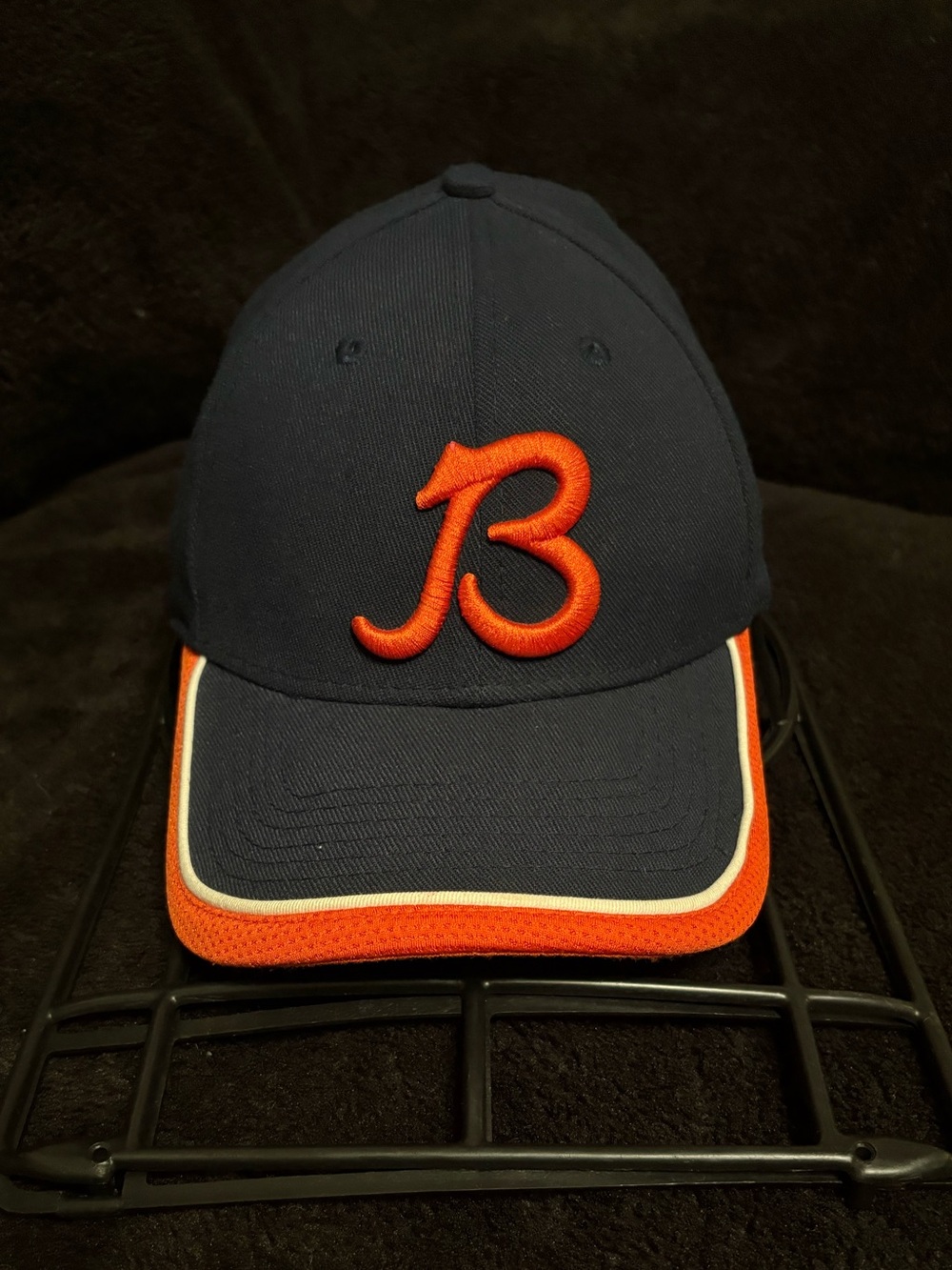 Chicago Bears x New Era 39 Thirty B monogram navy fitted hat small / medium